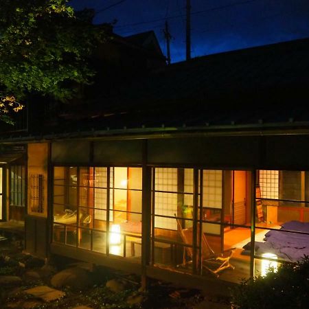 飲んで泊まれる古民家 -浮木-Fumoku 호텔 치노시 외부 사진